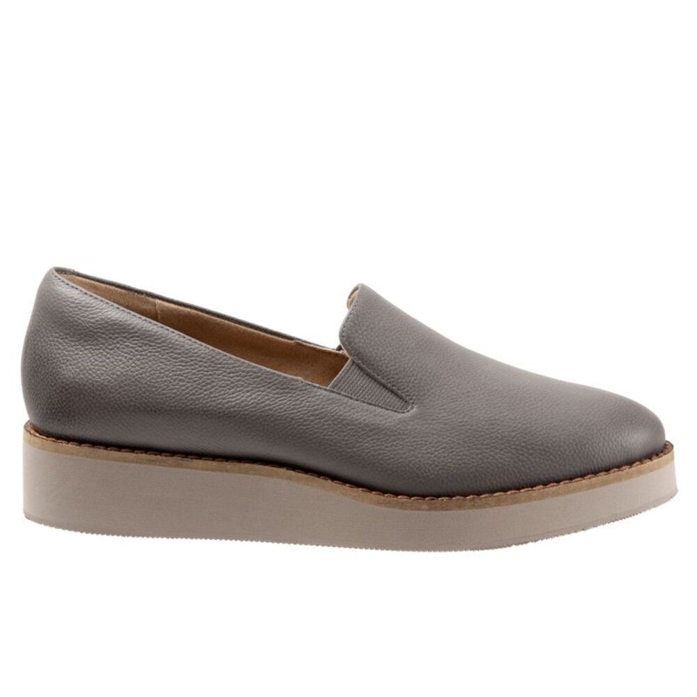 Softwalk Womens Whistle Gray Shoes (NWT)